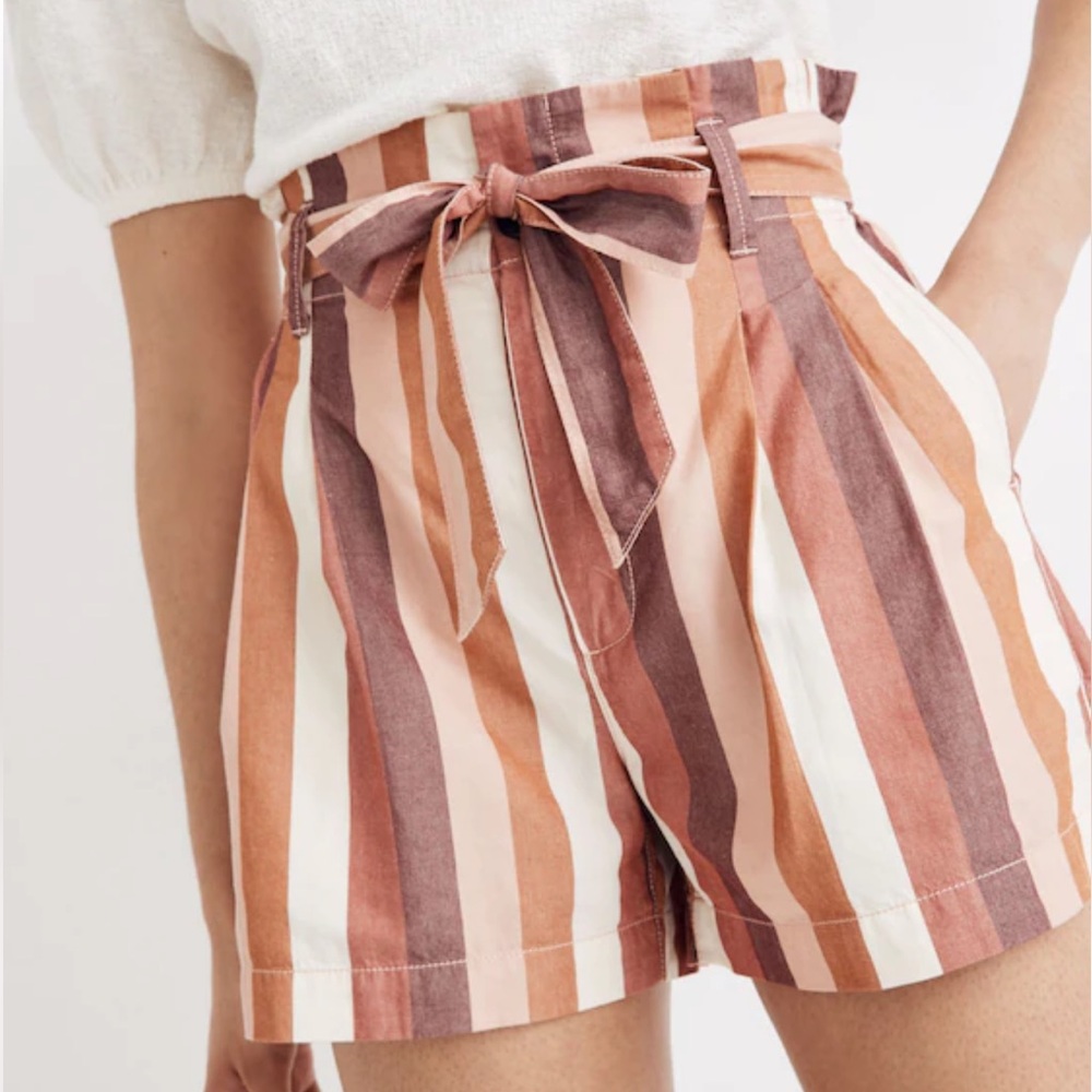 Madewell Women’s Paperbag Shorts in Rainbow Stripe Size 4 - Picture 2 of 8